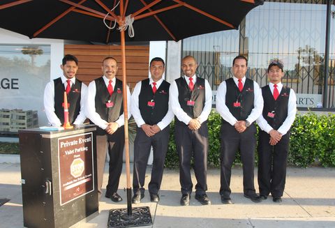 gallery-1439571561-valet